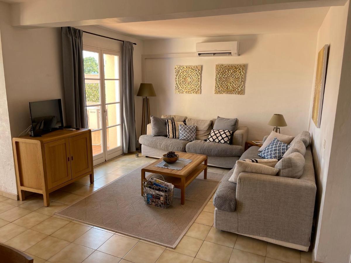 Boutique Villa With Shared Pool, Air Con, Wifi, Tv Le Plan-de-la-Tour 외부 사진